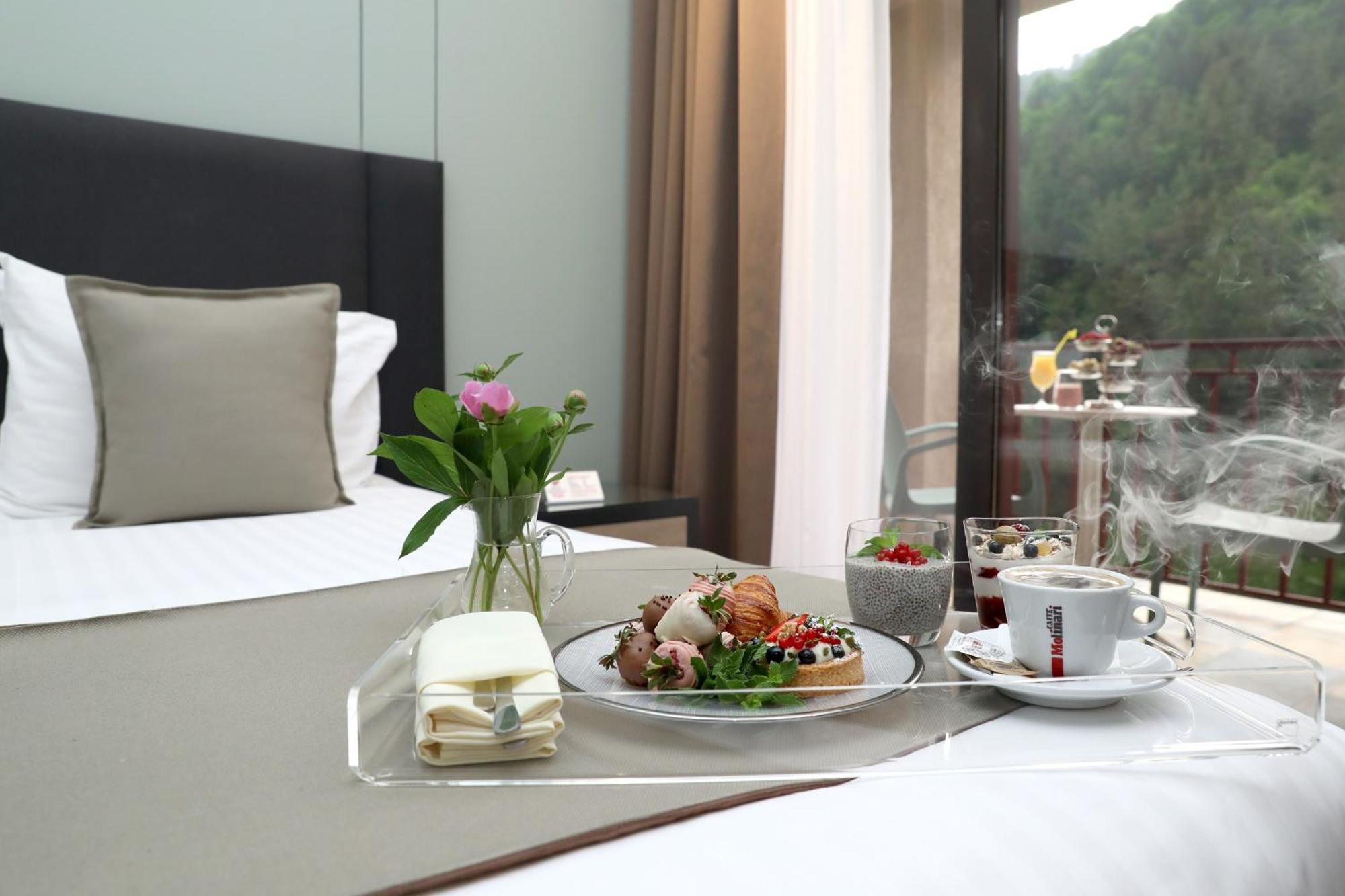 Best Western Plus Paradise Hotel Dilijan Exterior foto